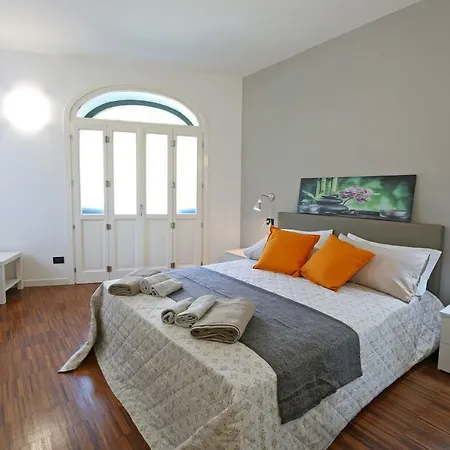 Appartement Dreams Apt, Pool, With Private Garden, Near